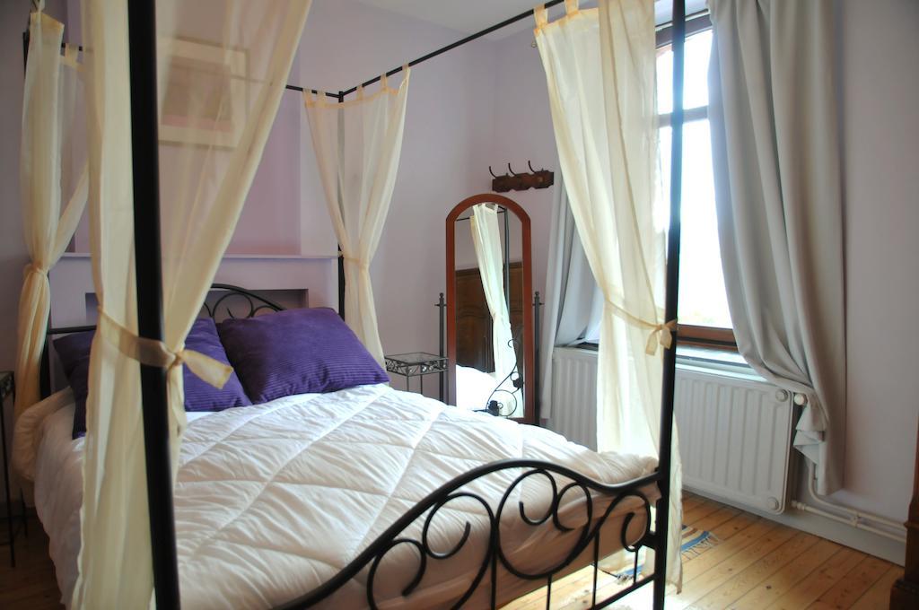 Gite Stone Lodge Bourcy Zimmer foto